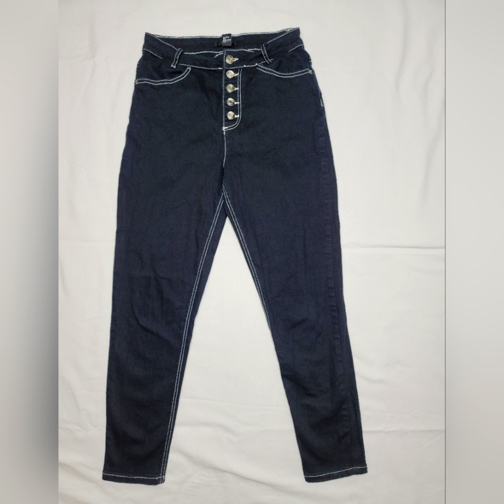 Skinny jeans